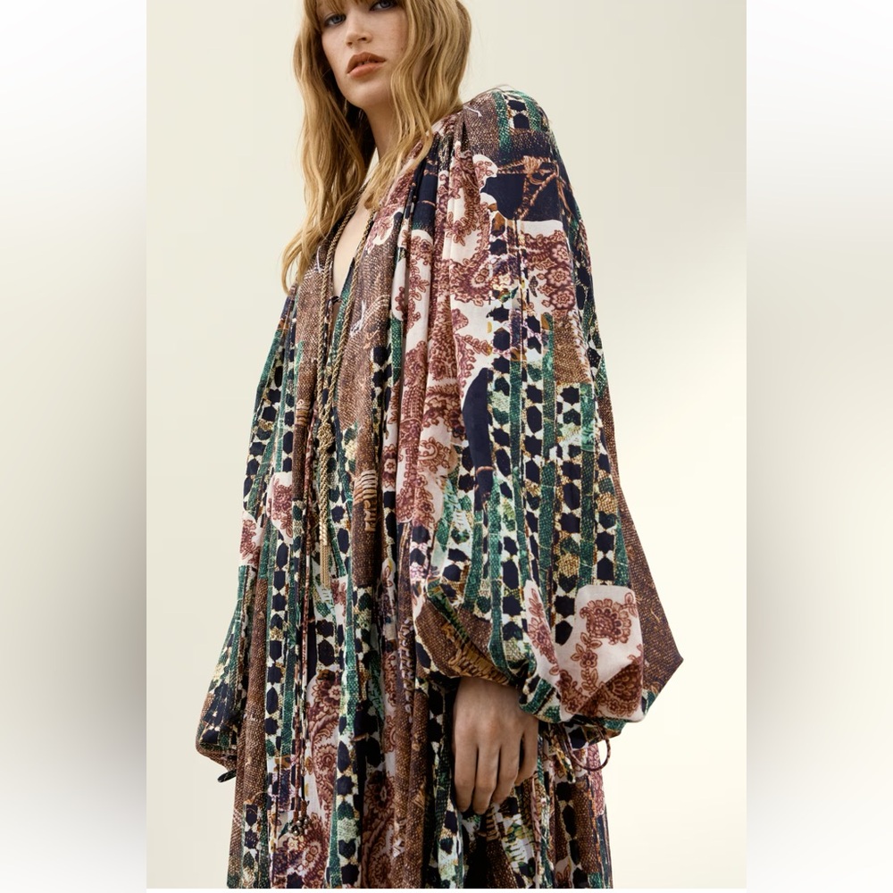 H&M Chiffon Kaftan Dress - Picture 2 of 7